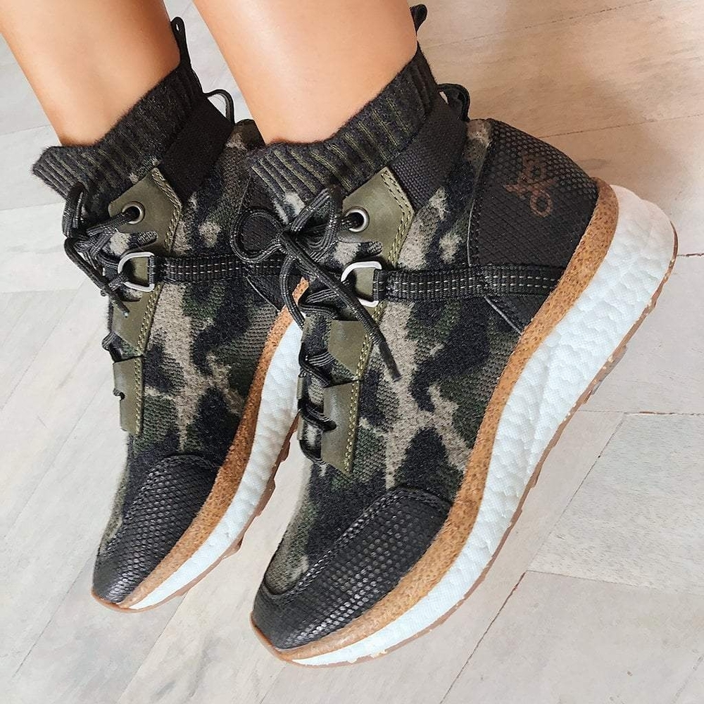 OTBT Hybrid High Top Platform Sneaker 8.5